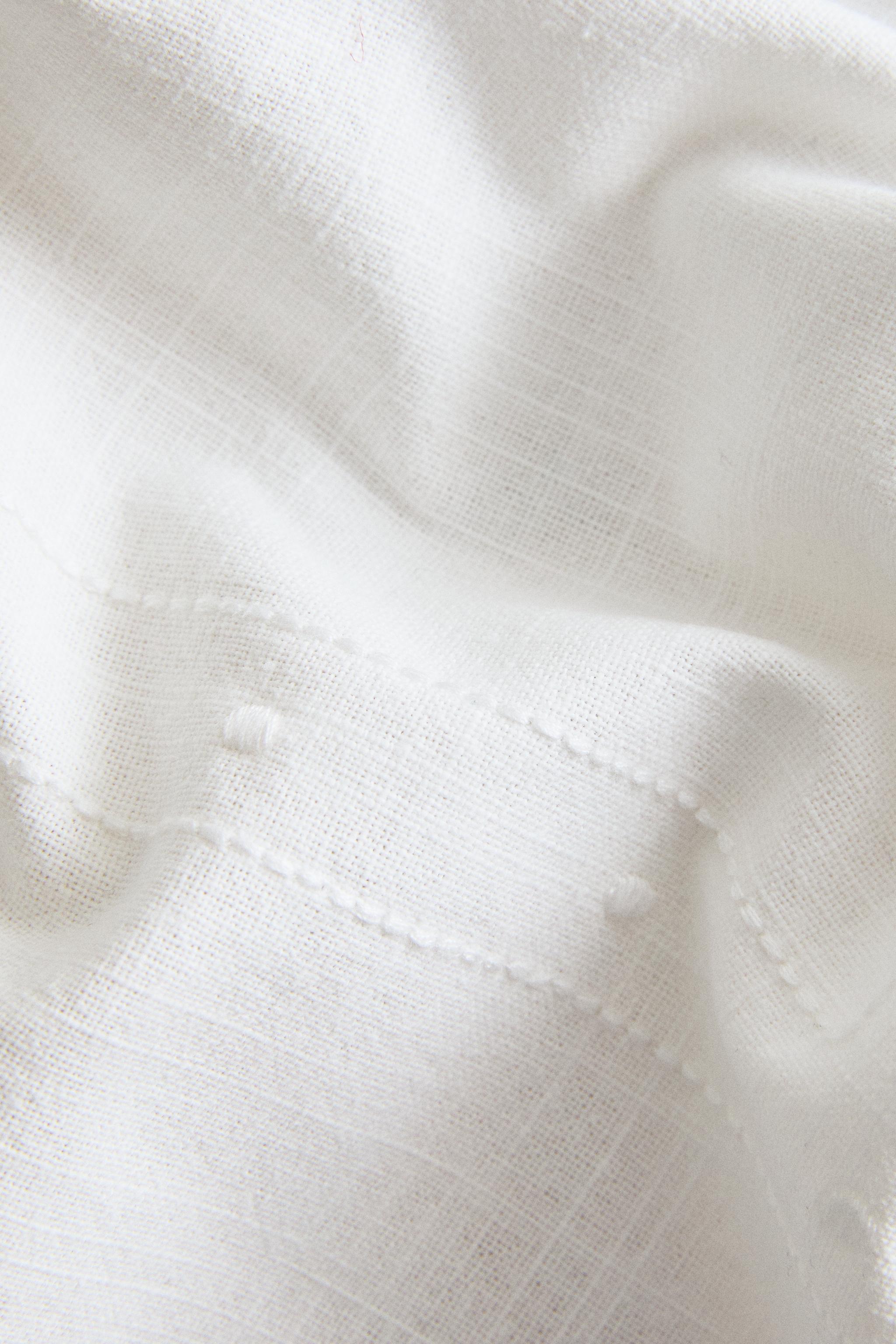 NAPPE COTON BRODÉE ET DENTELLE